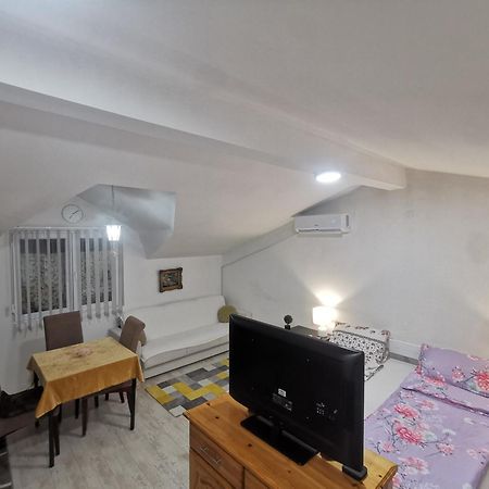 White Apartment Sarajevo - Free Parking Εξωτερικό φωτογραφία